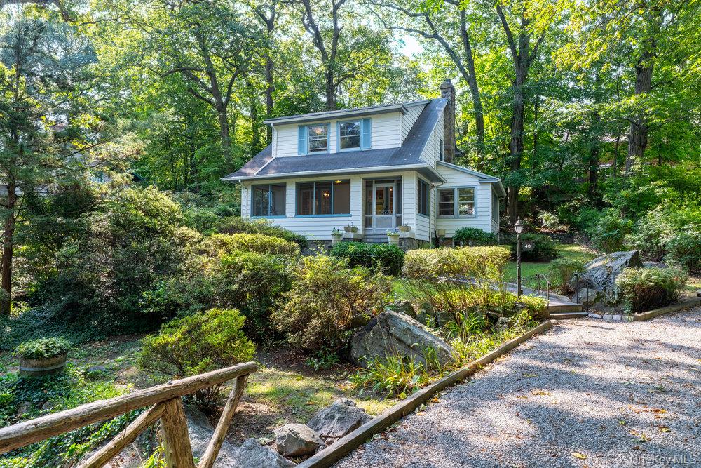 40 Pine Brook Drive — photo