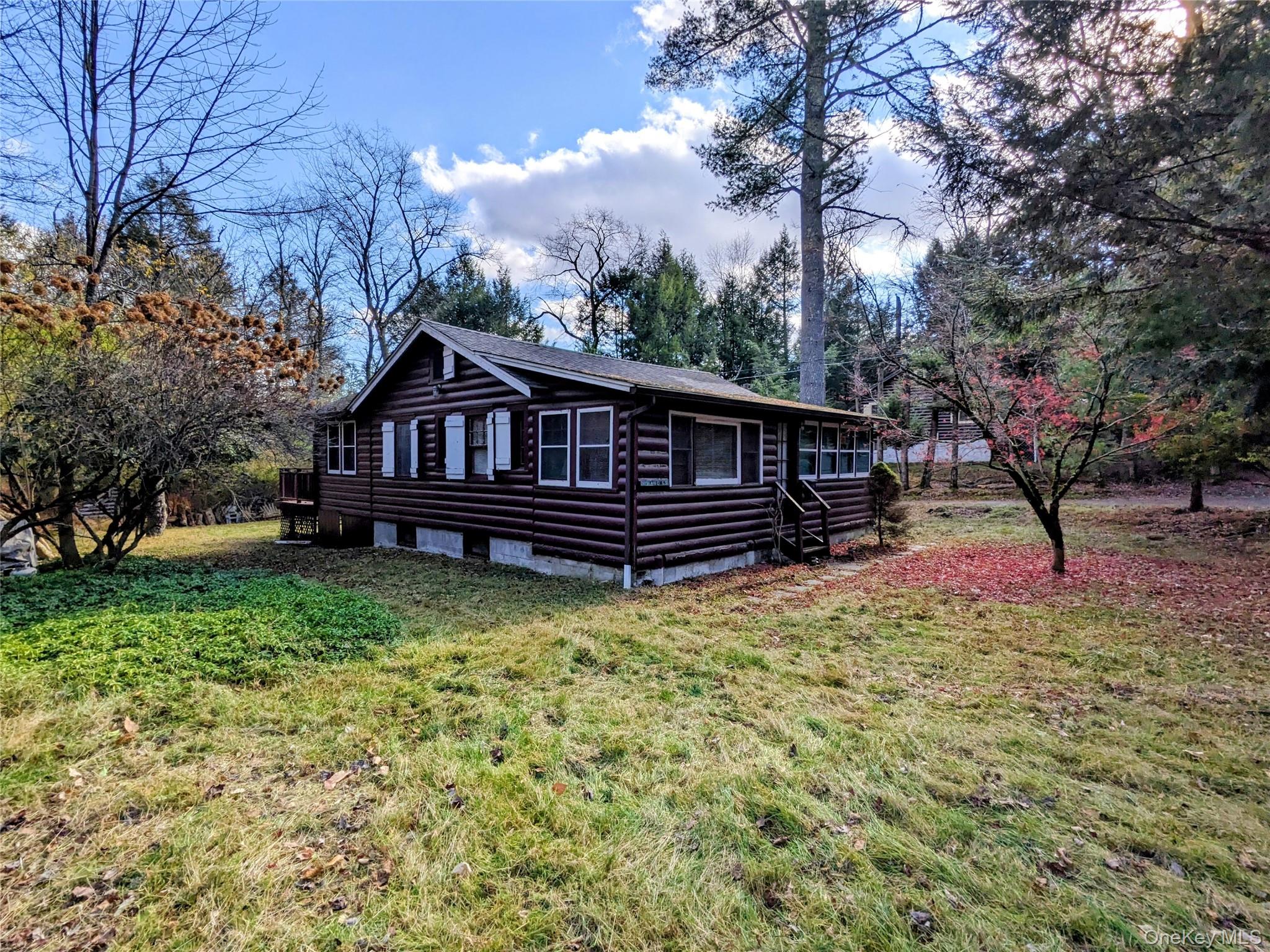 24 N Mohican Trail — photo