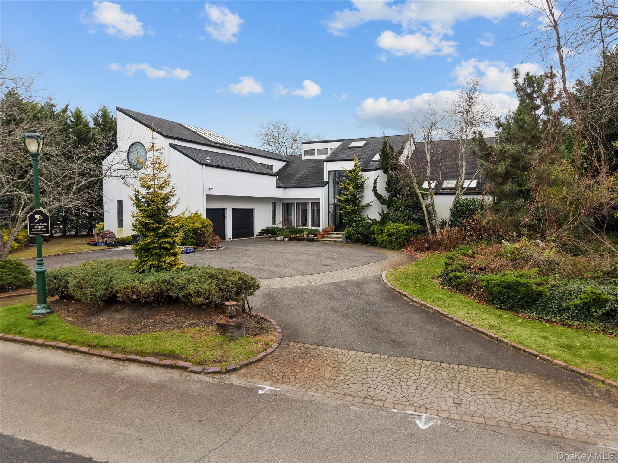 1010 Seawane Drive — photo
