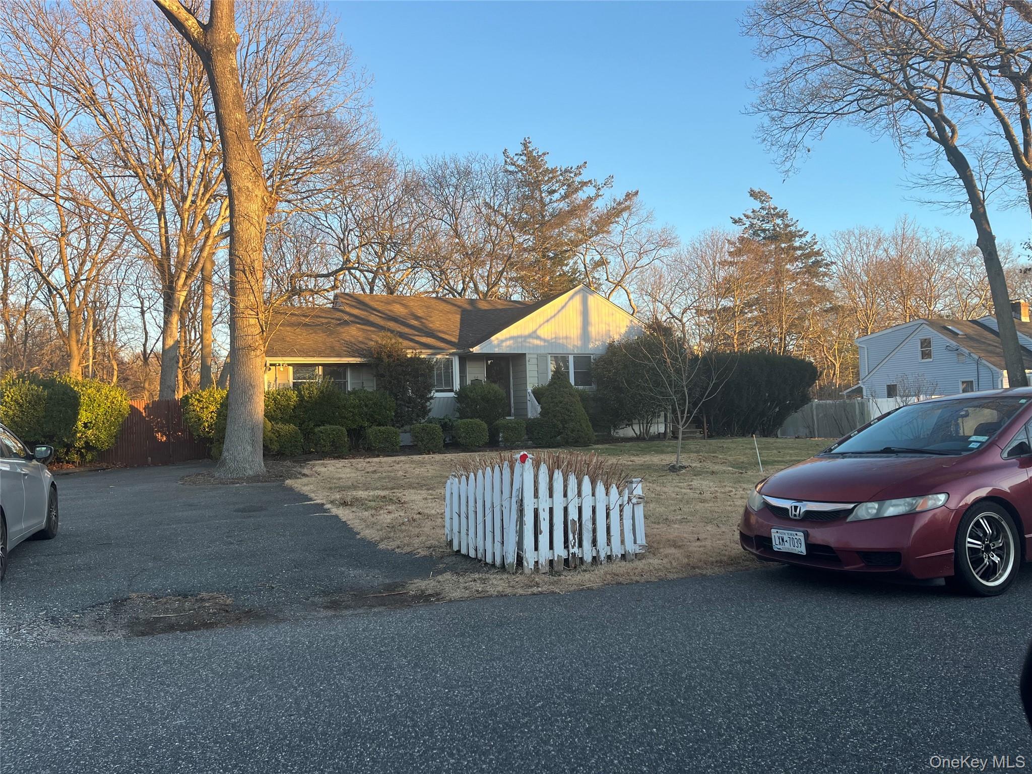 64 Eatondale Avenue — photo