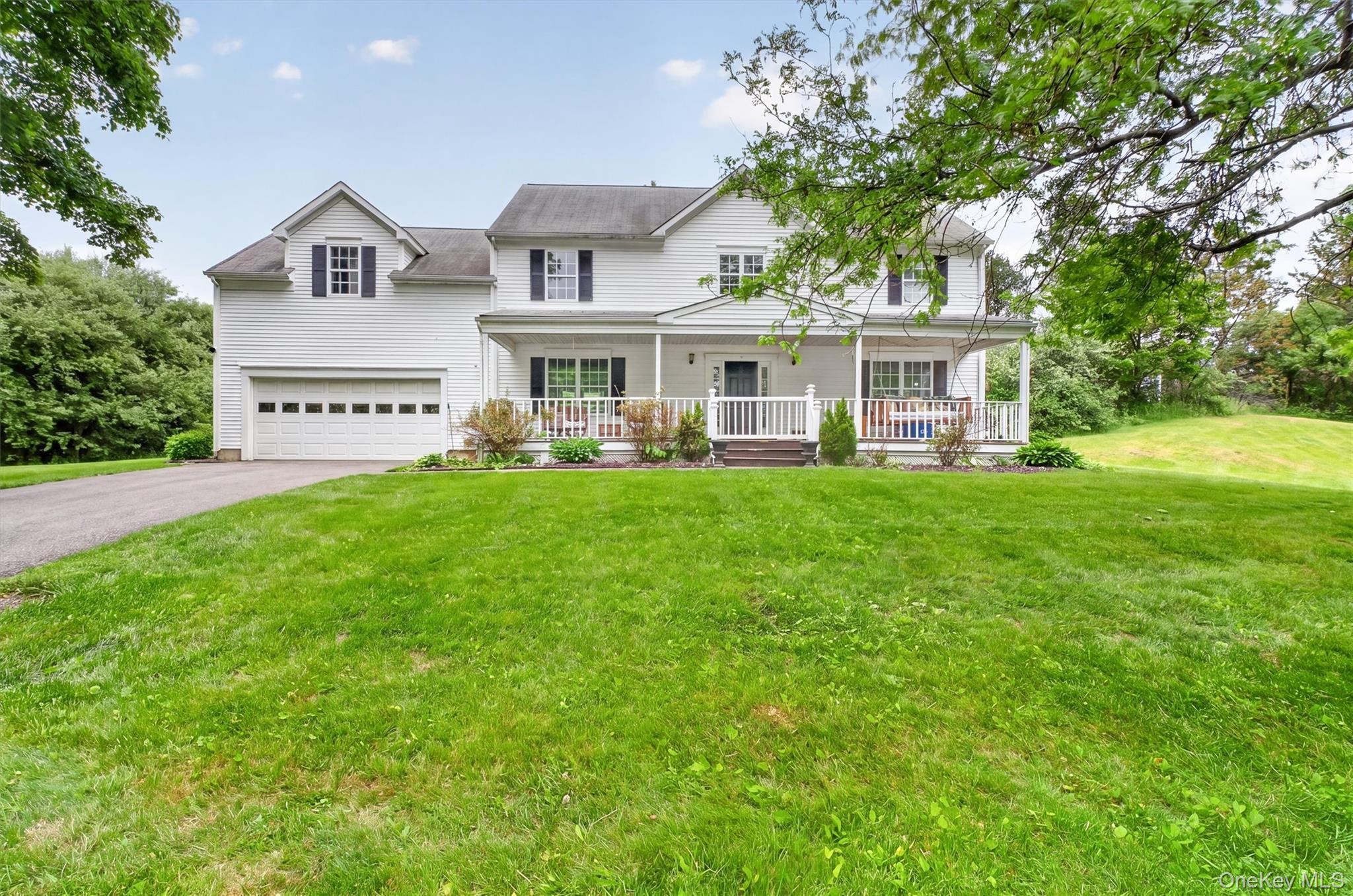 5 Red Tail Court — photo