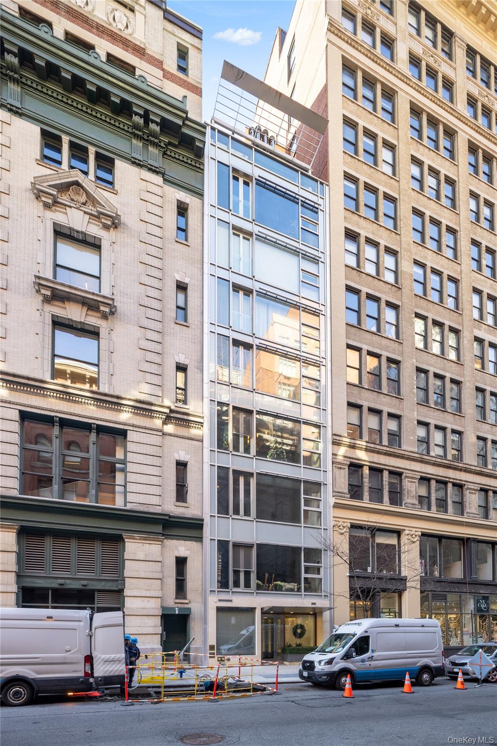 116 W 22nd Street 3 — photo