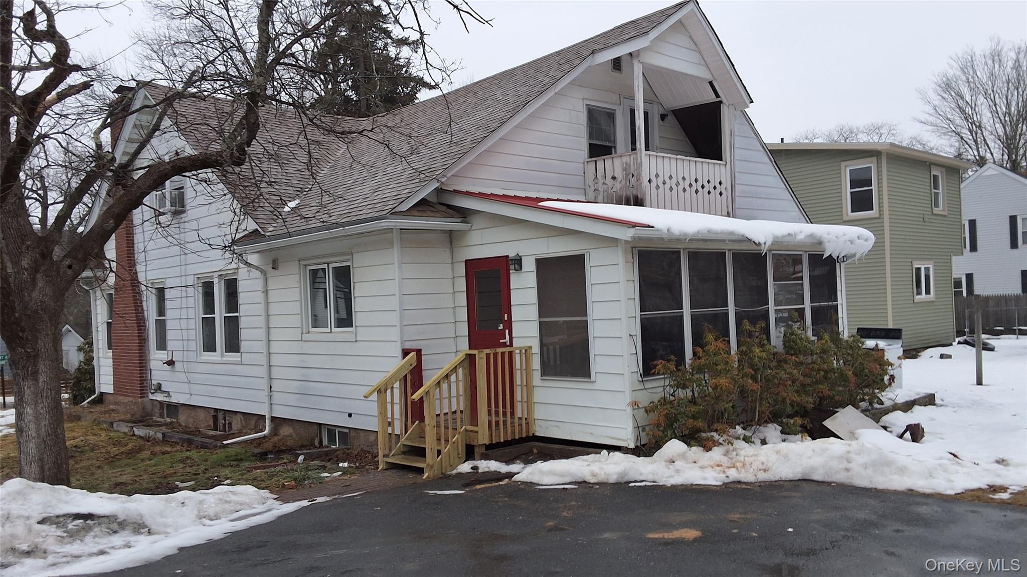 6222 State Route 42 — photo