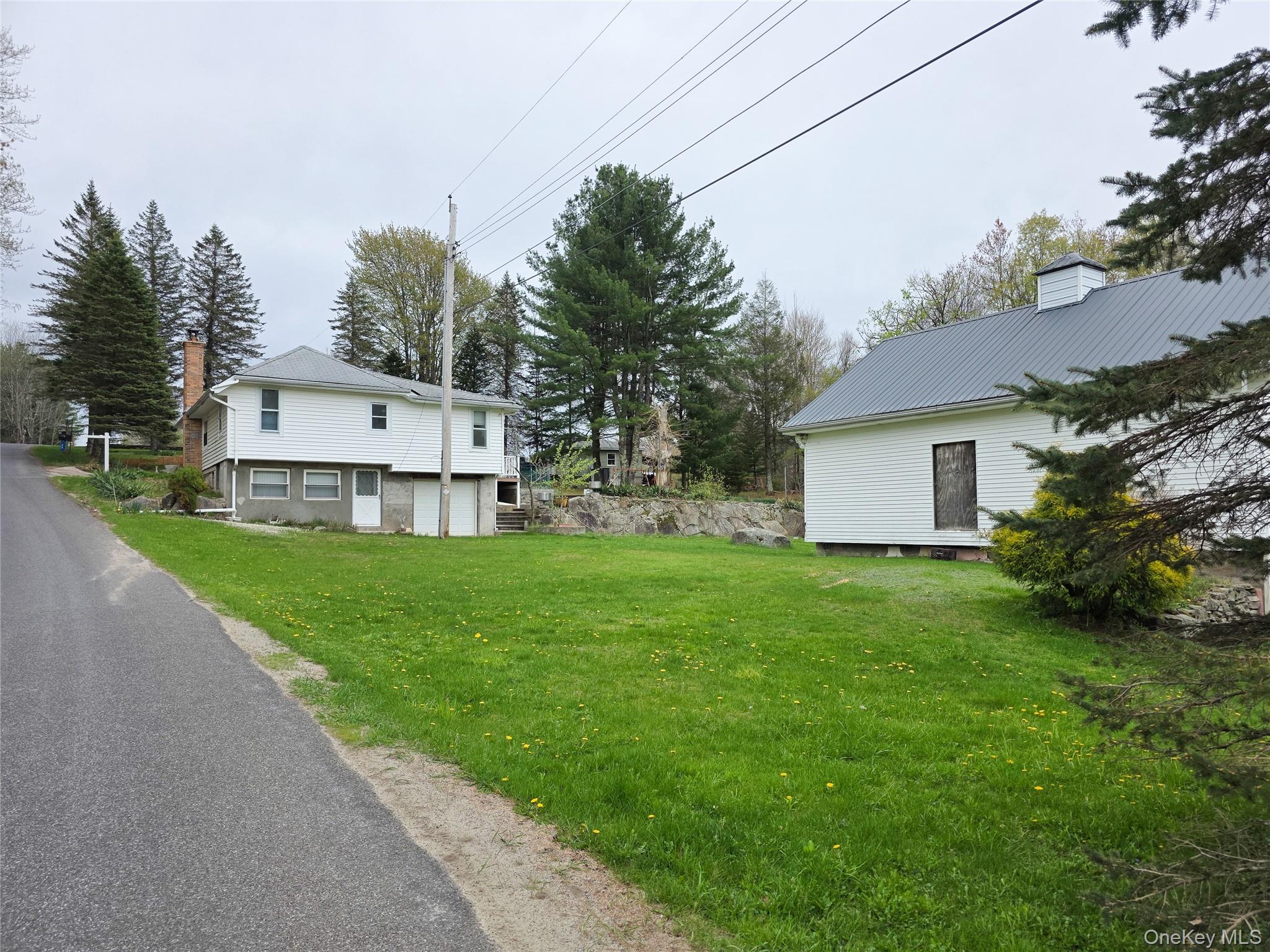 50 Low Road — photo