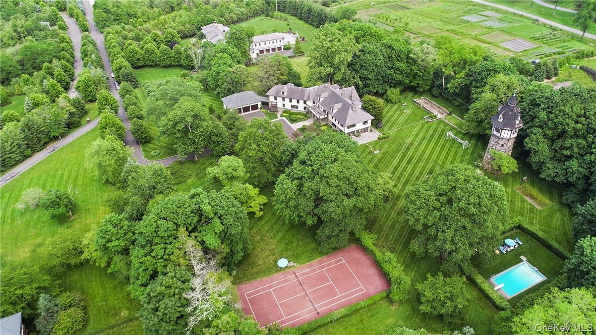 15 Sarosca Farm Lane — photo