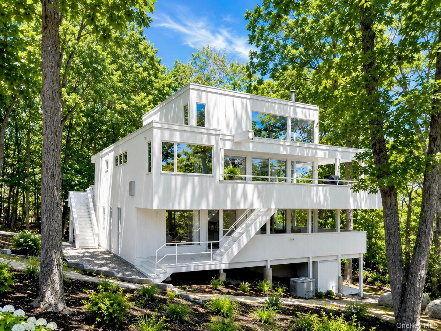 7 Fox Hollow Road — photo