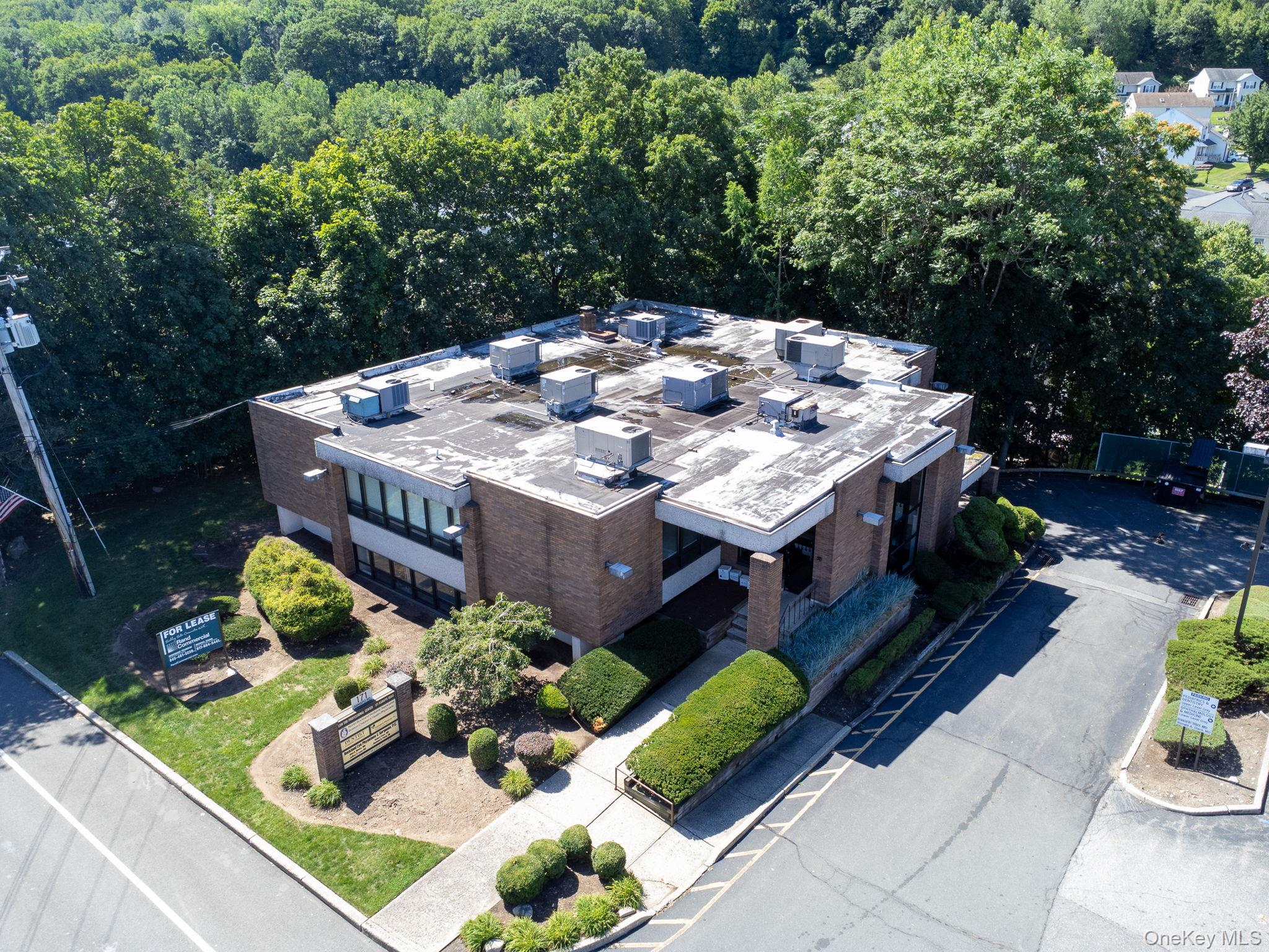 171 Ramapo Road Upper — photo