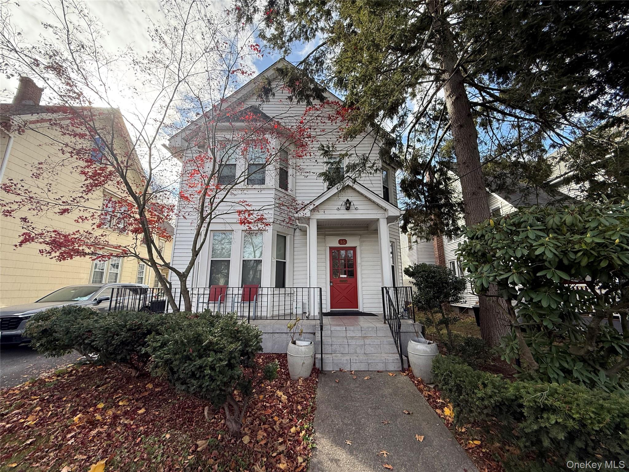 15 E Main Street — photo