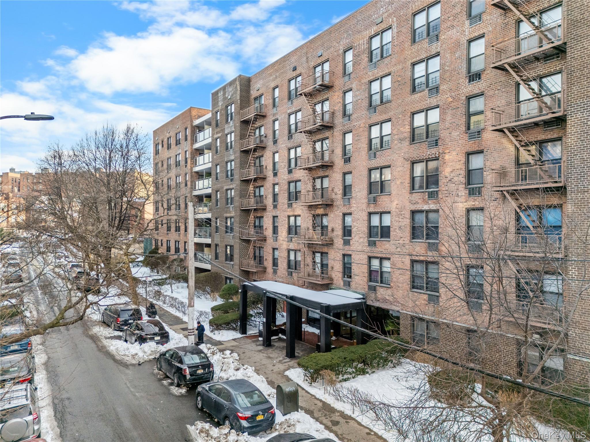 35-20 Leverich Street 209 — photo