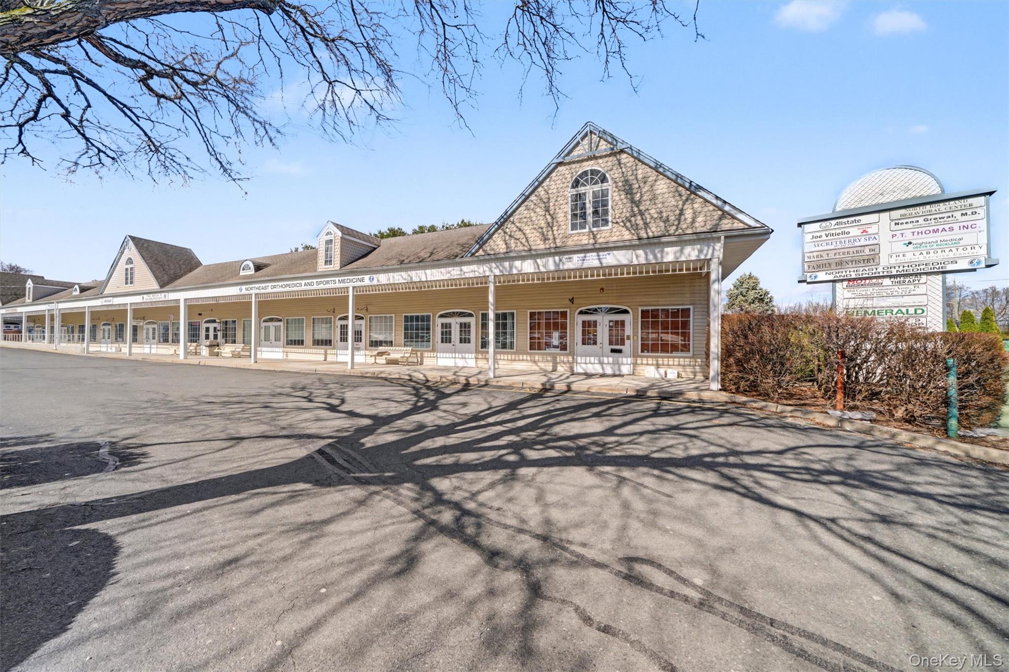 24-26 Liberty Square Mall — photo