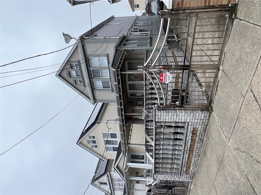 10949 132nd Street — photo