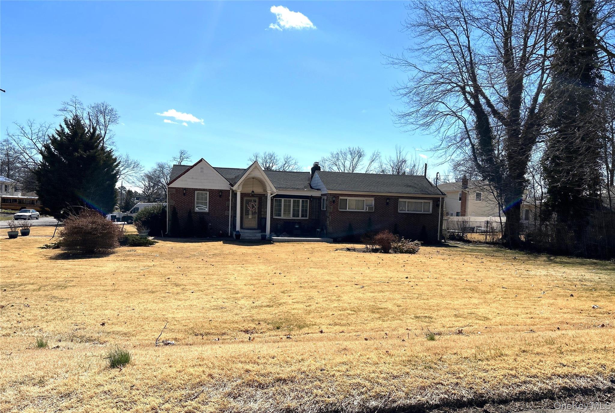 38 Hilltop Lane — photo