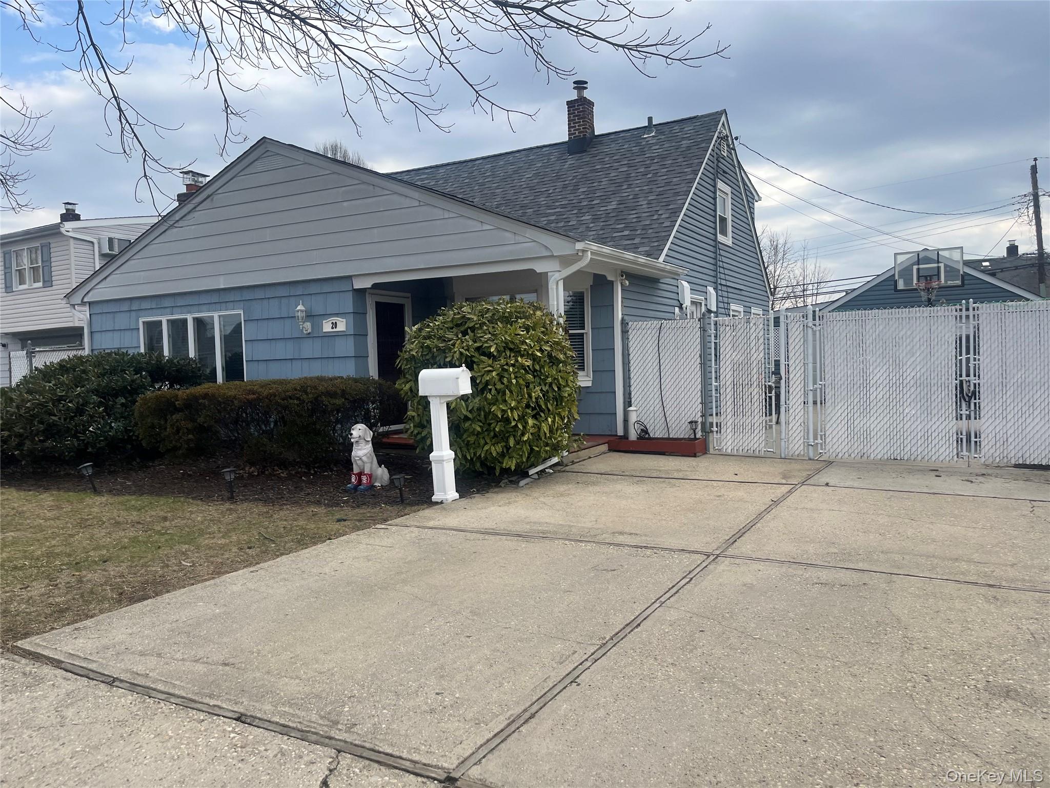 20 Peacock Lane — photo