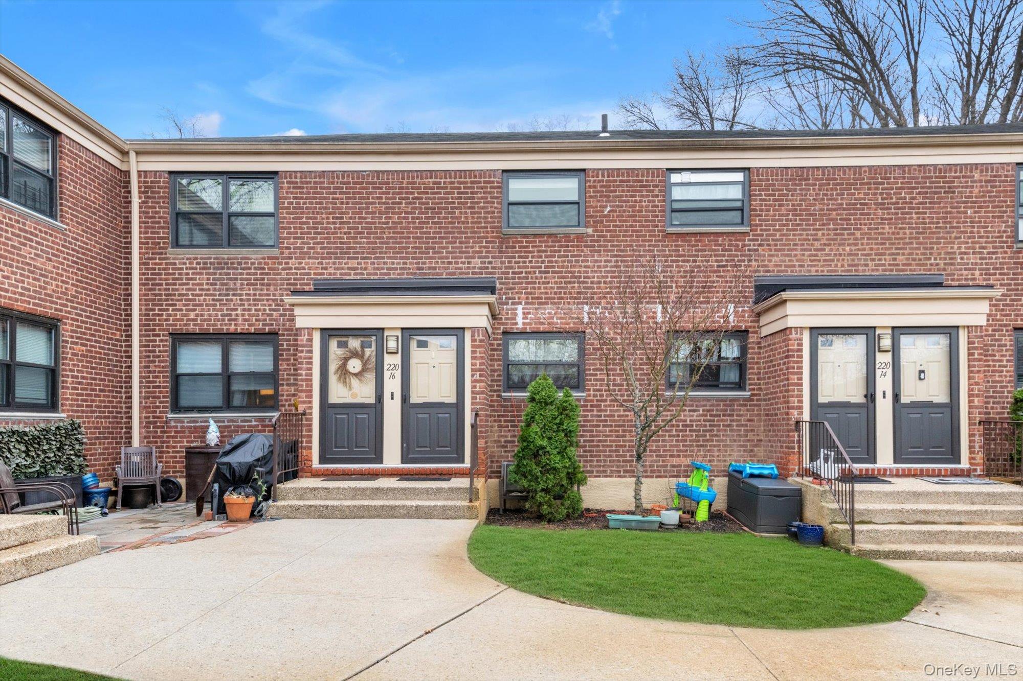 220-16 75th Avenue 210a2 — photo