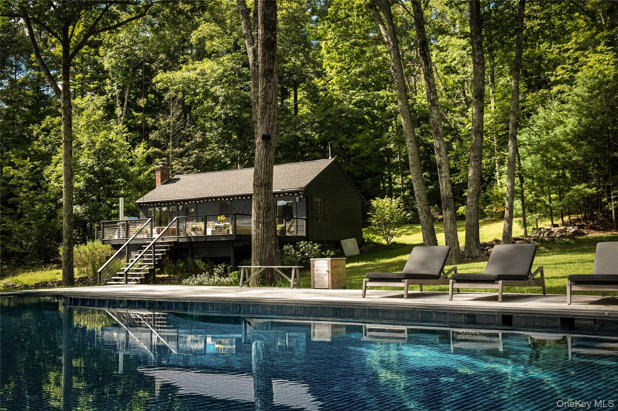 55 Nordic Drive — photo