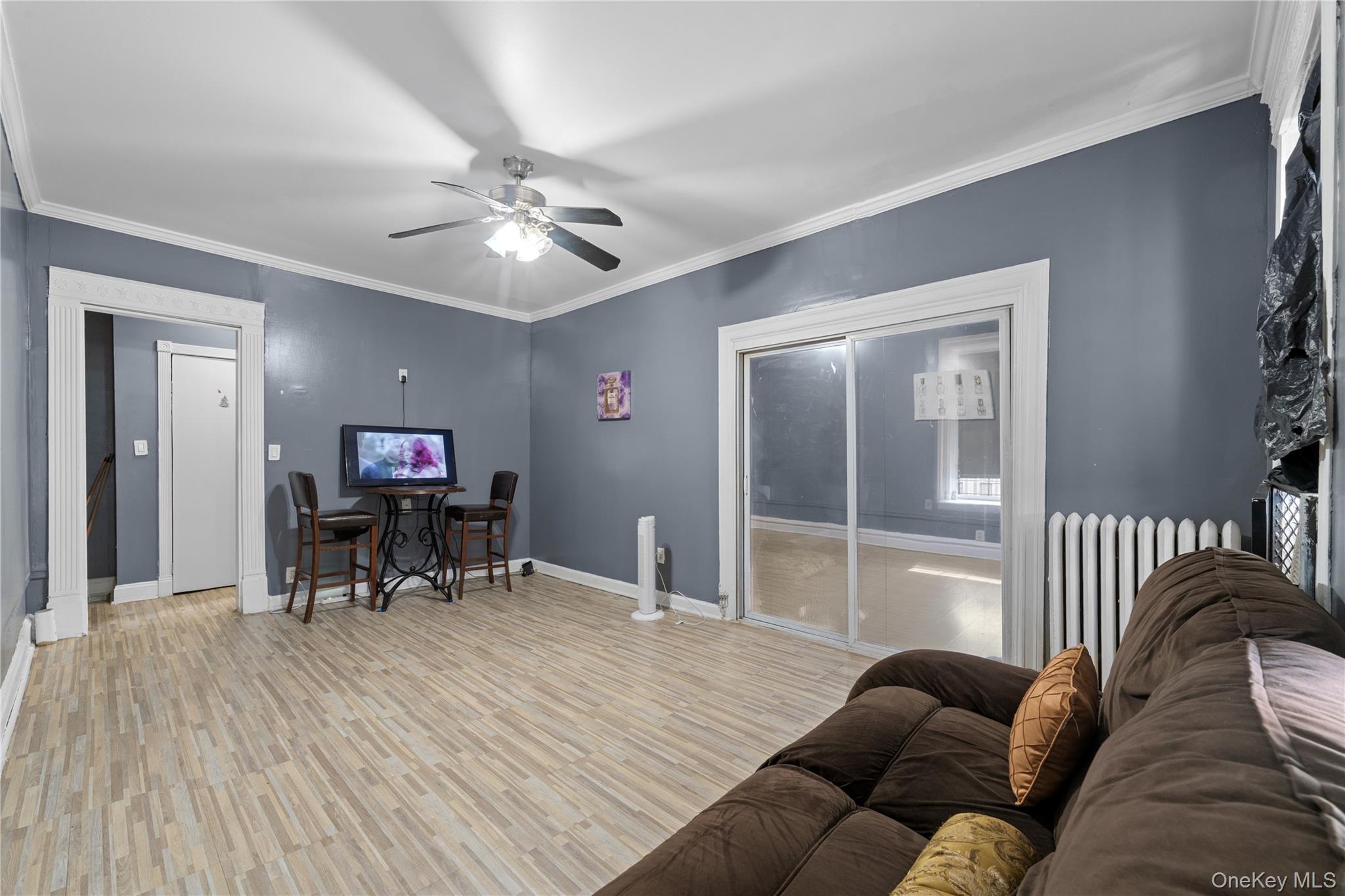 1015 Anderson Avenue 4C — photo