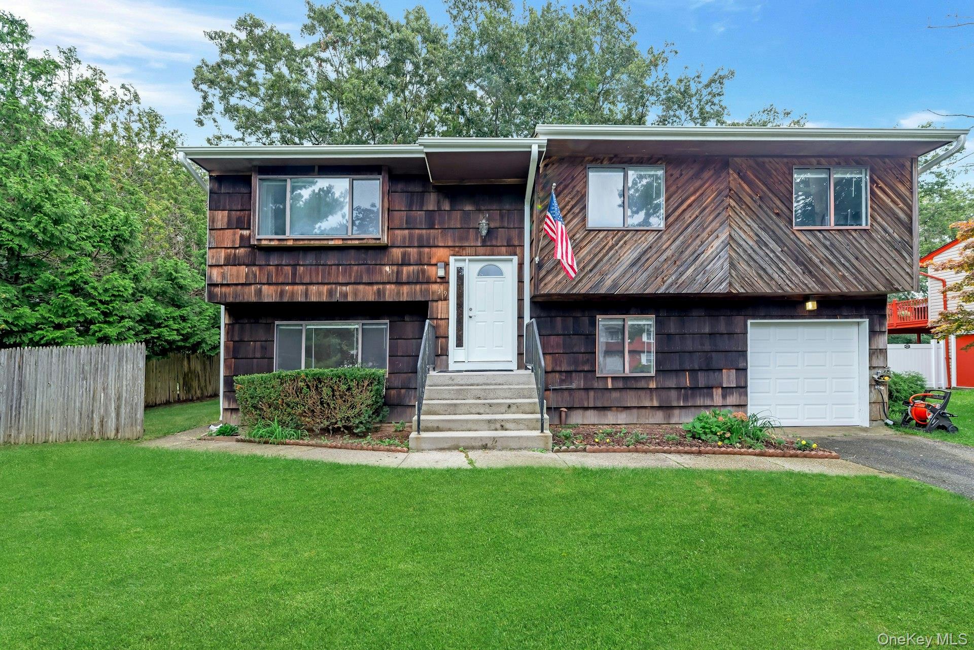 39 Woodbrook Drive — photo