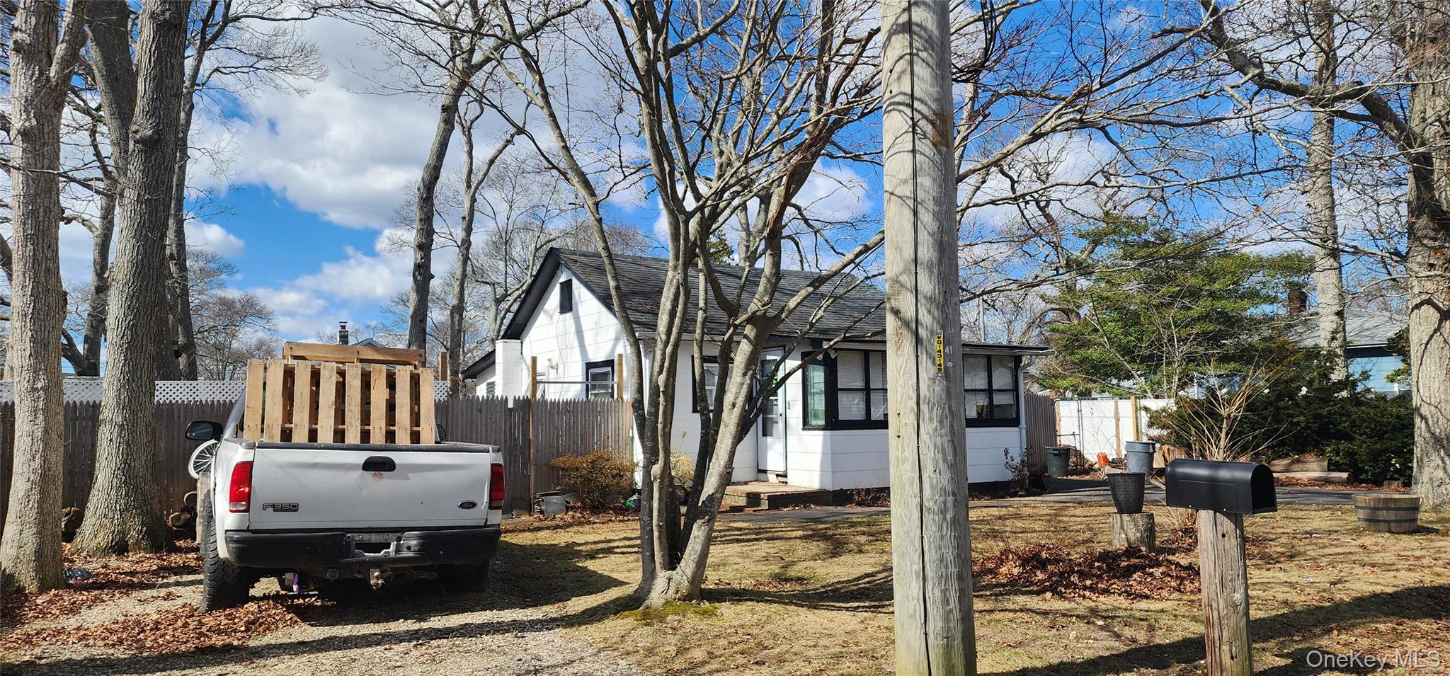 178 Locust Drive — photo