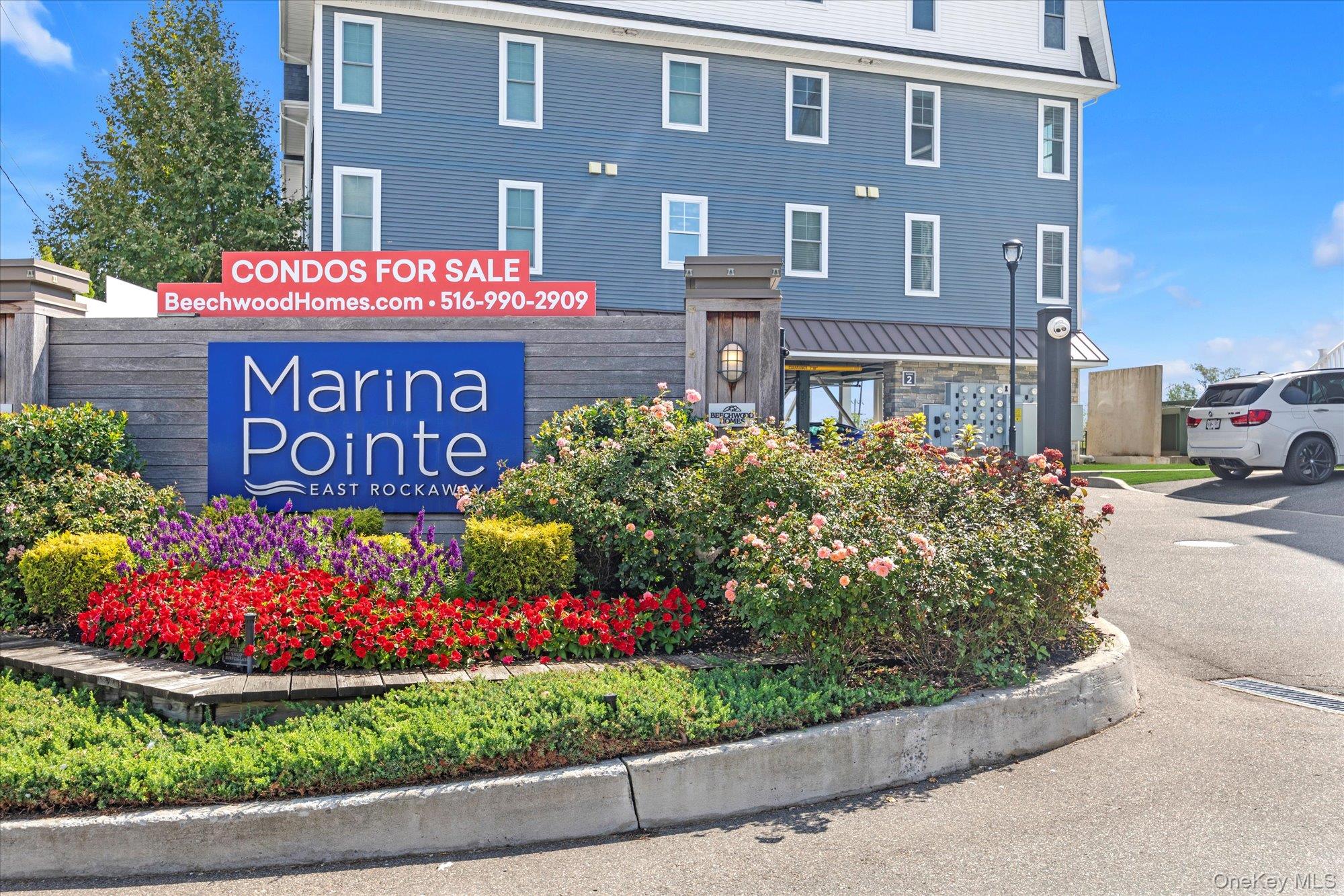 214 Marina Pointe Drive 214 — photo