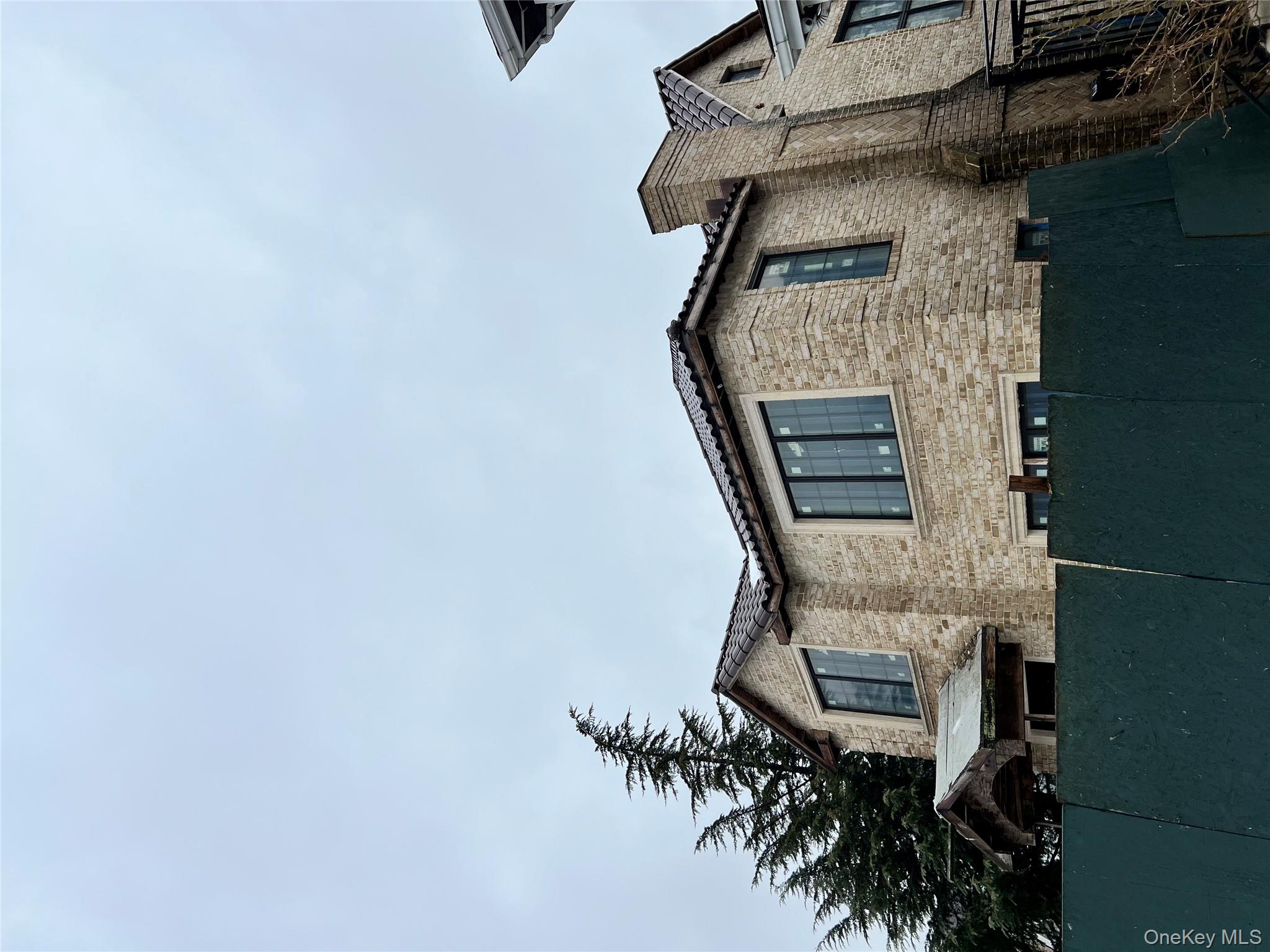 8324 Langdale Street — photo