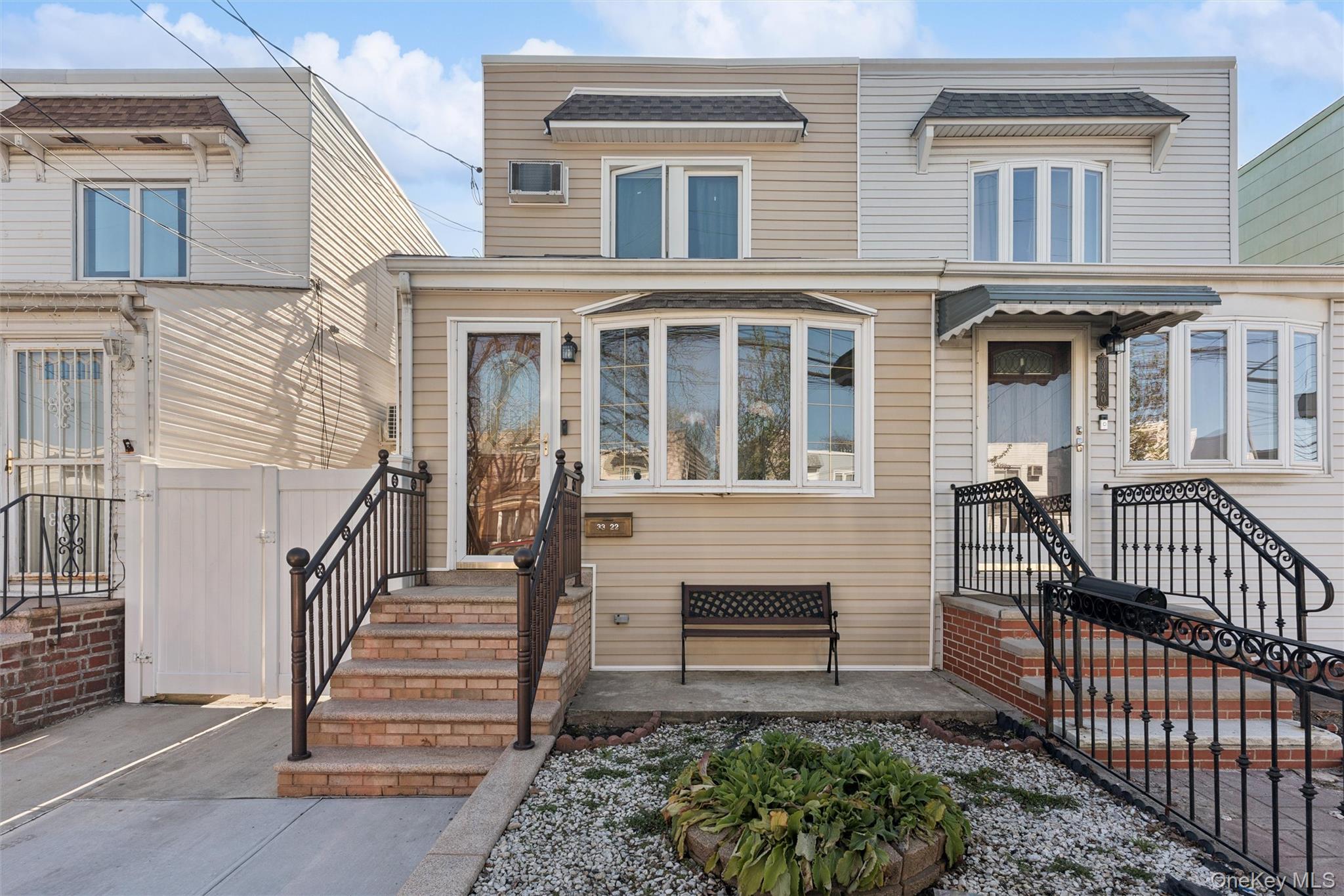 33-22 Jordan Street — photo