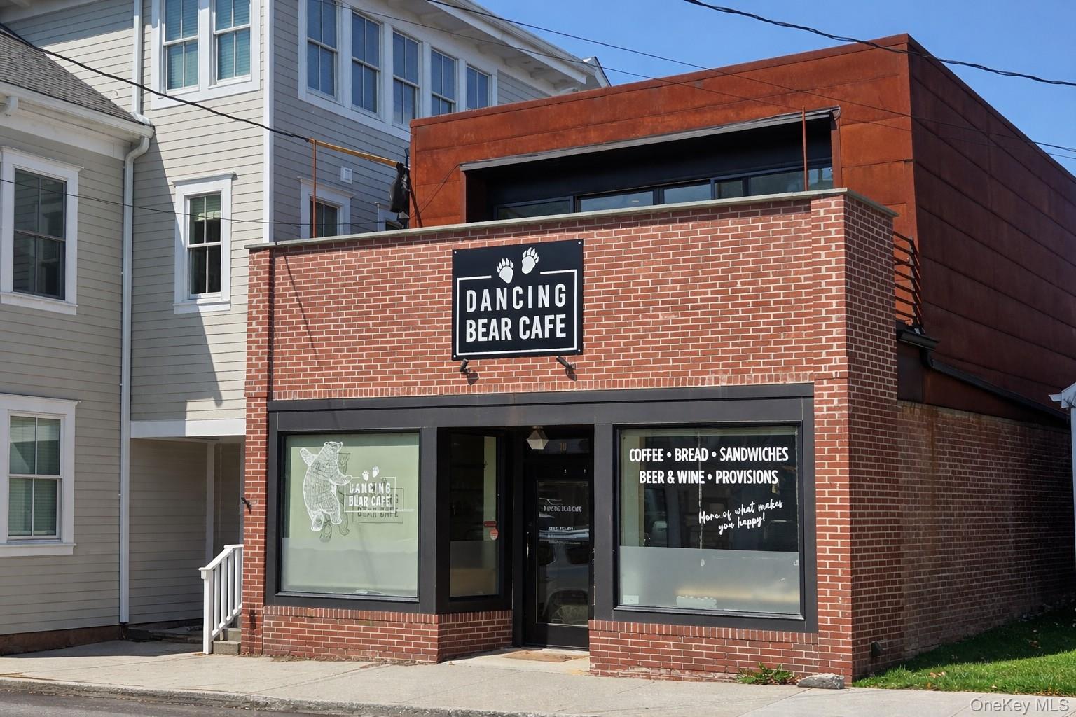 10 E Main Street — photo