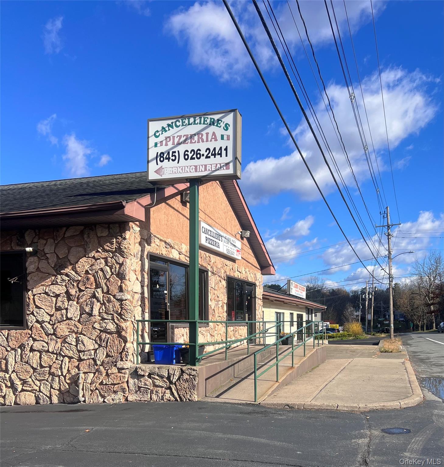 6320 Route 209 — photo