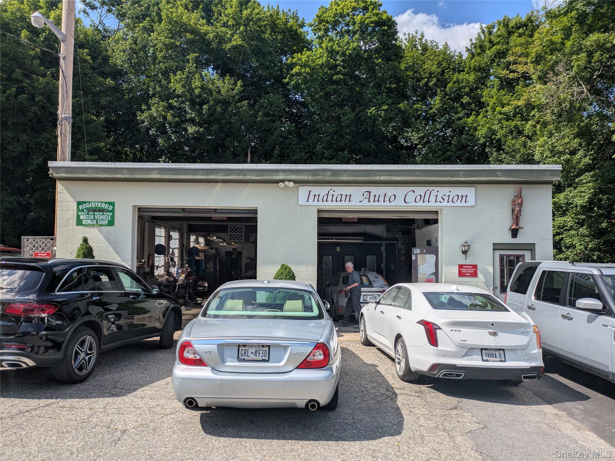 11-13 Edgemont Road — photo