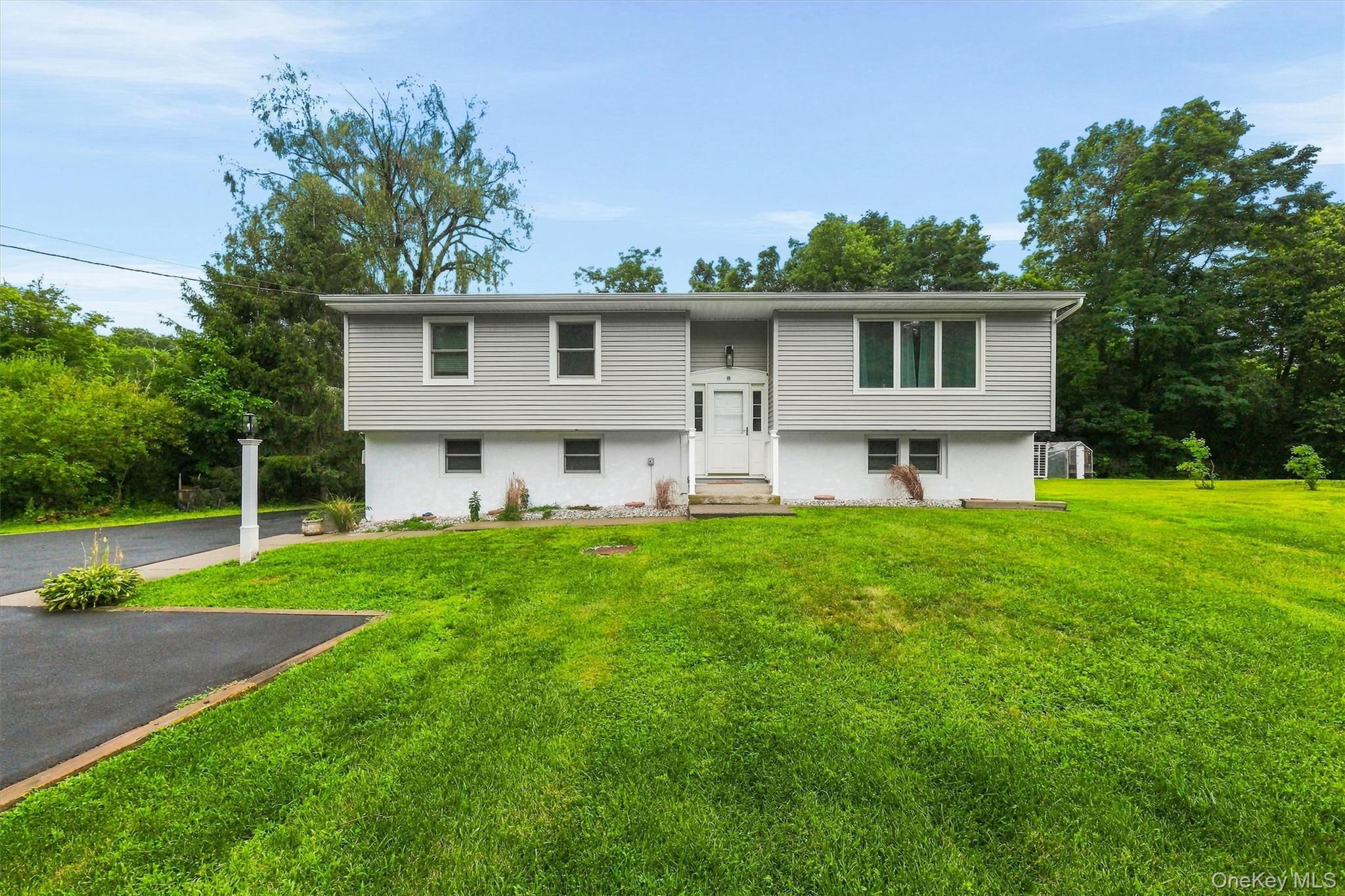 3875 Route 82 — photo