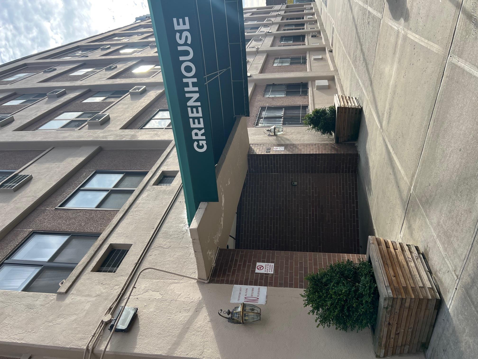 8006 47th Avenue 1a + One Parking Spot — photo