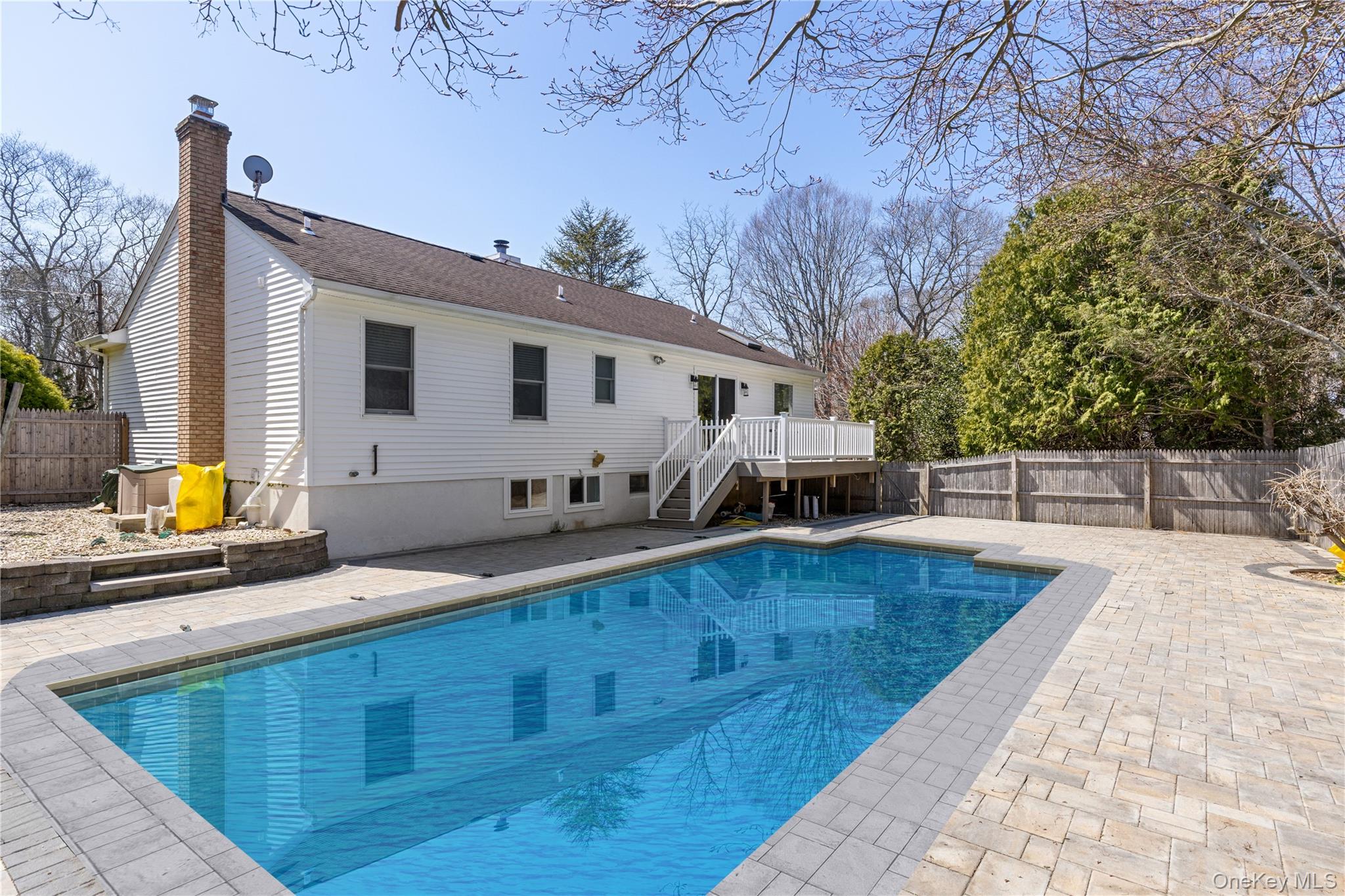 52 Summit Drive — photo