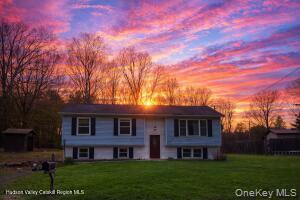 40 Cathy Jo Place — photo