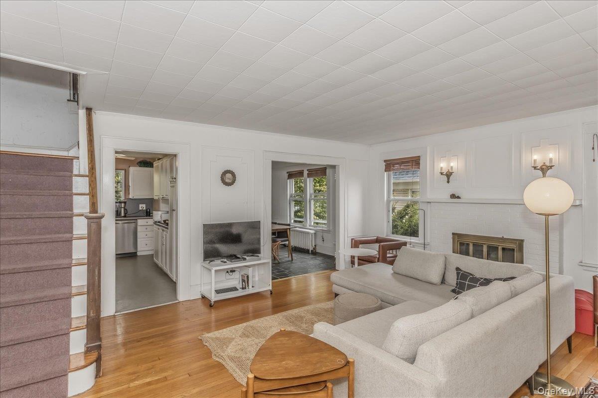 4311 Westmoreland Street — photo