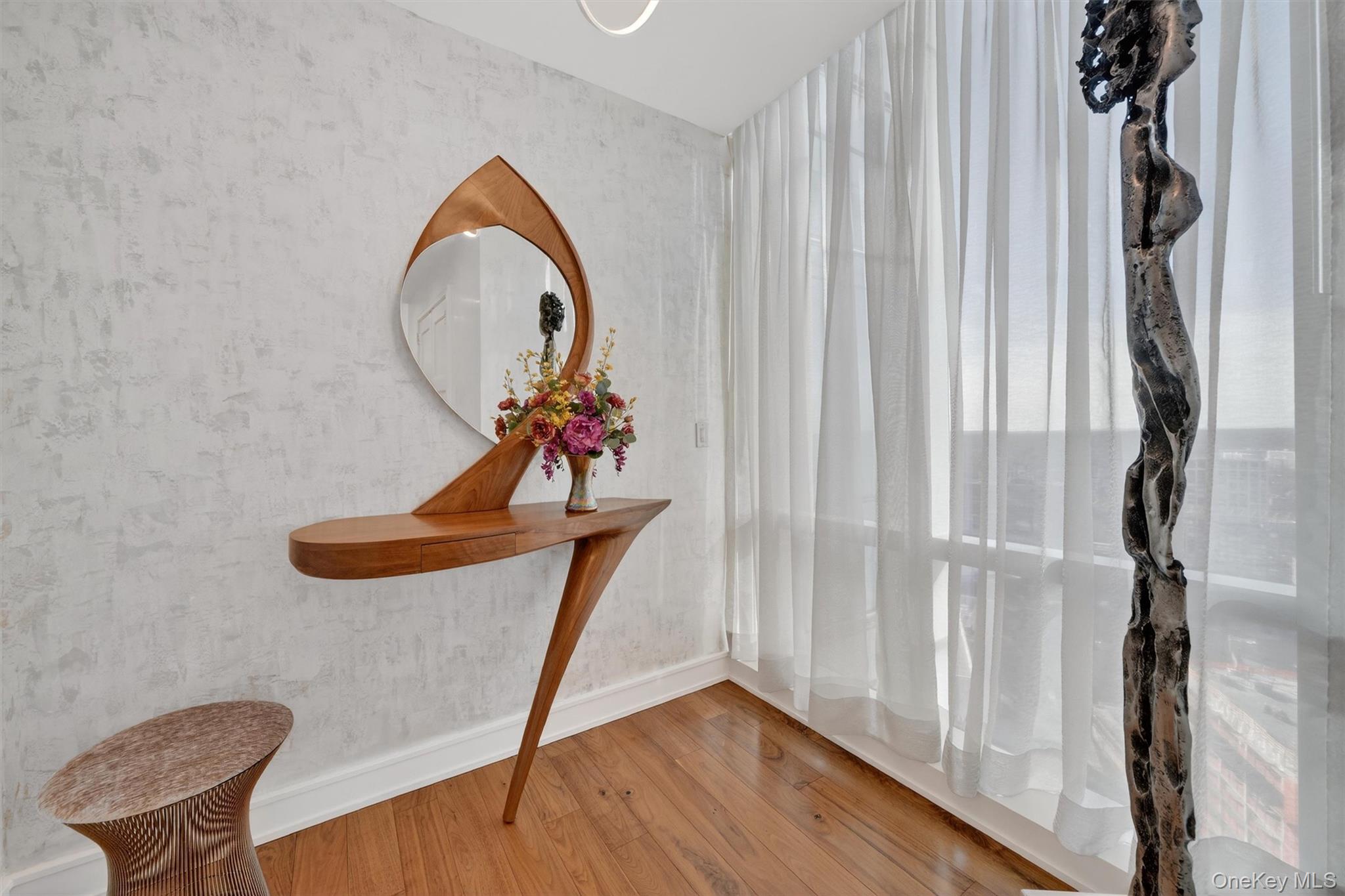 5 Renaissance Square Ph6C — photo
