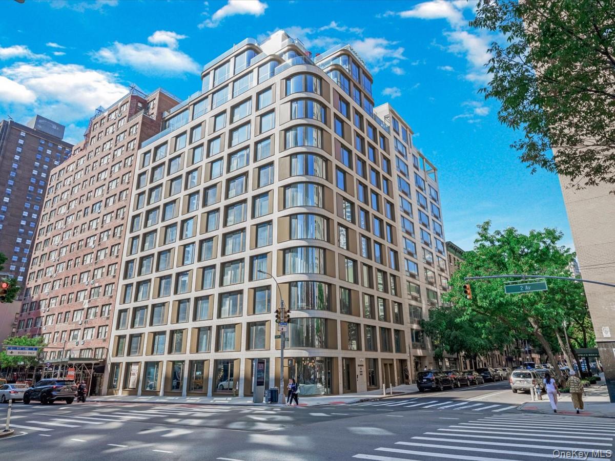 250 E 25th Street 9B — photo