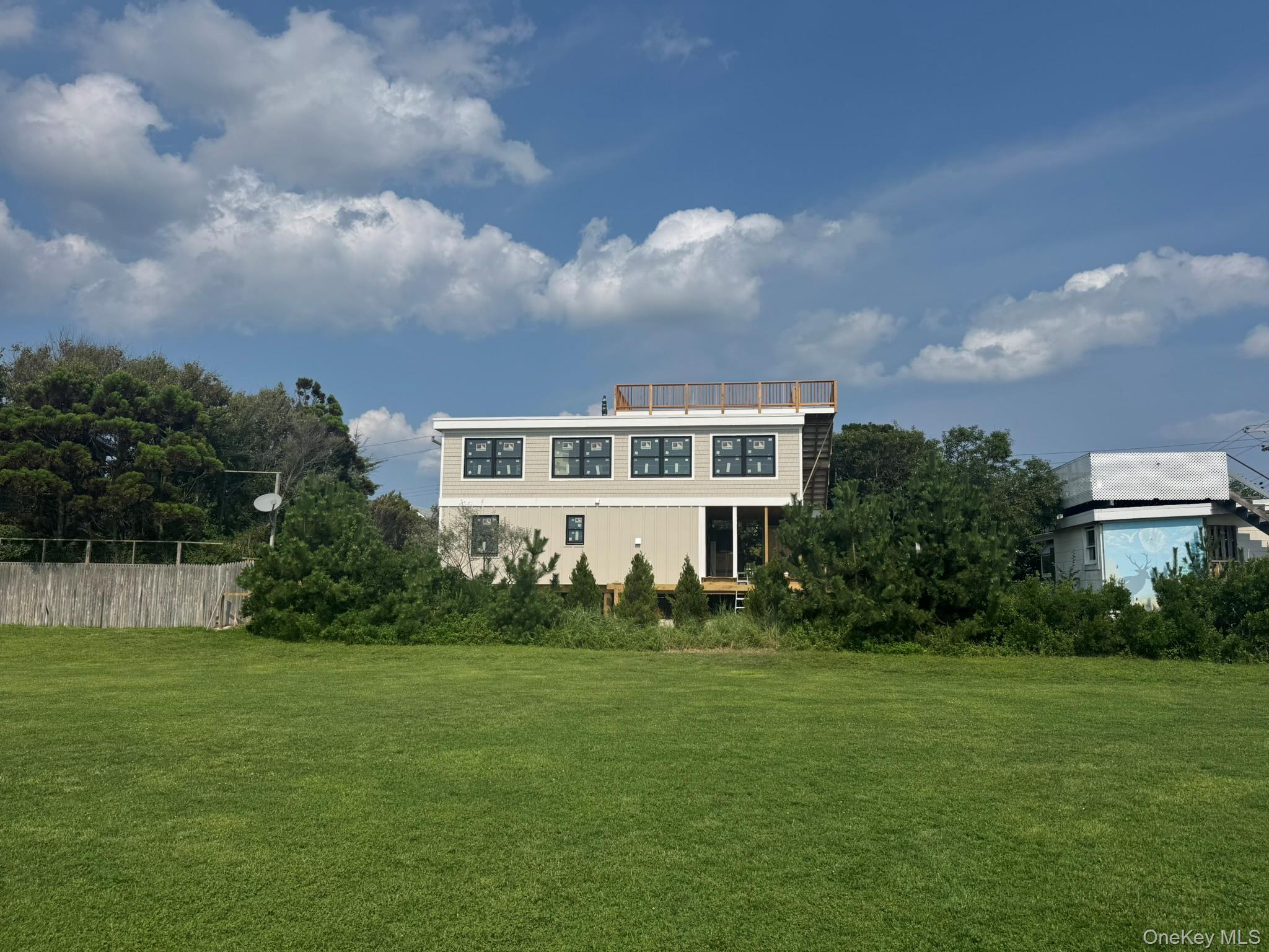 17 Superior Street — photo