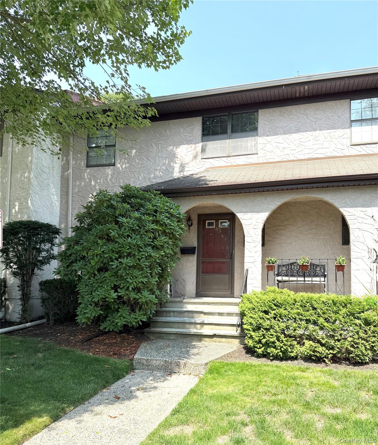 164 Somerset Drive — photo