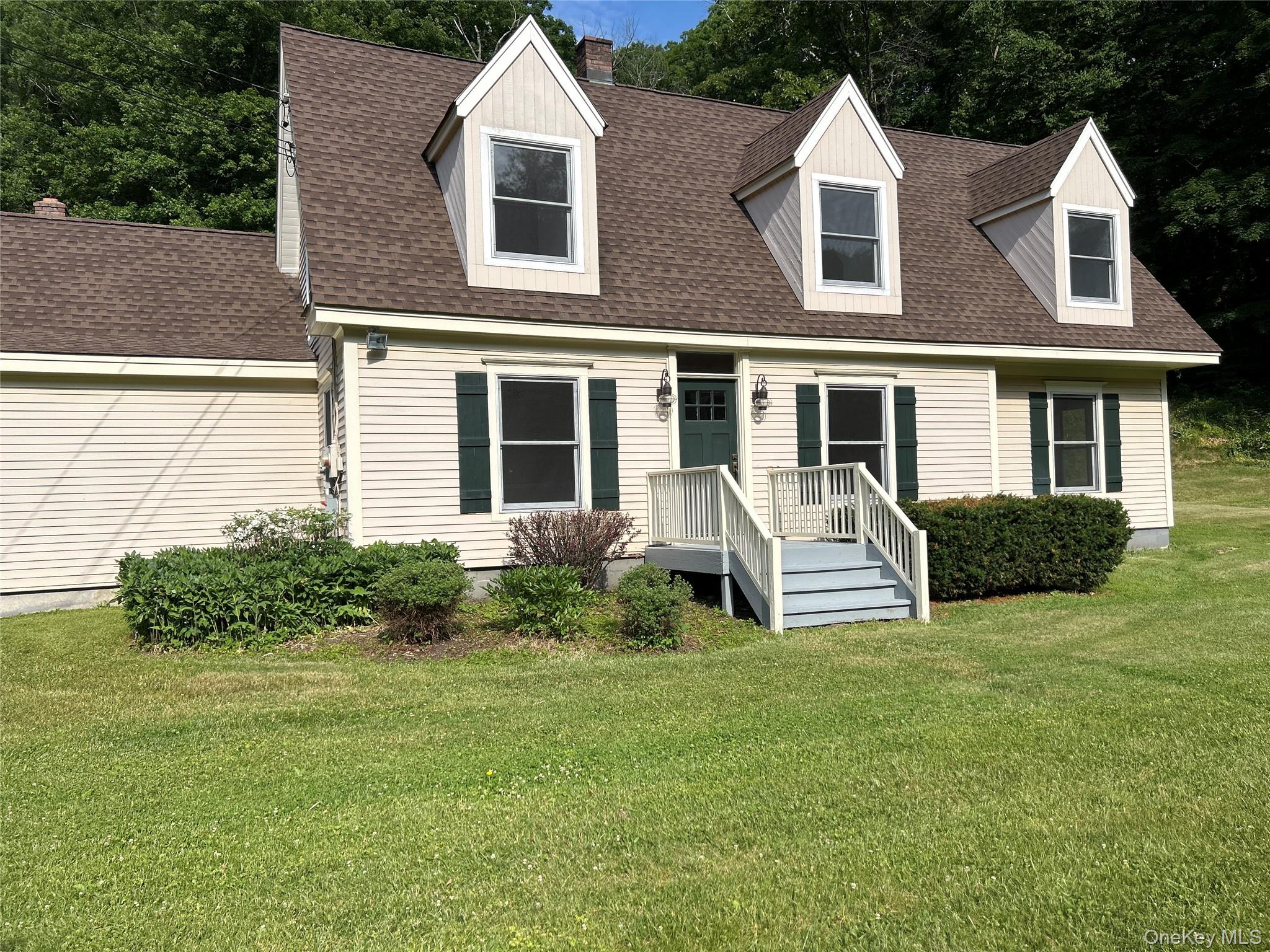 810 Route 343 — photo