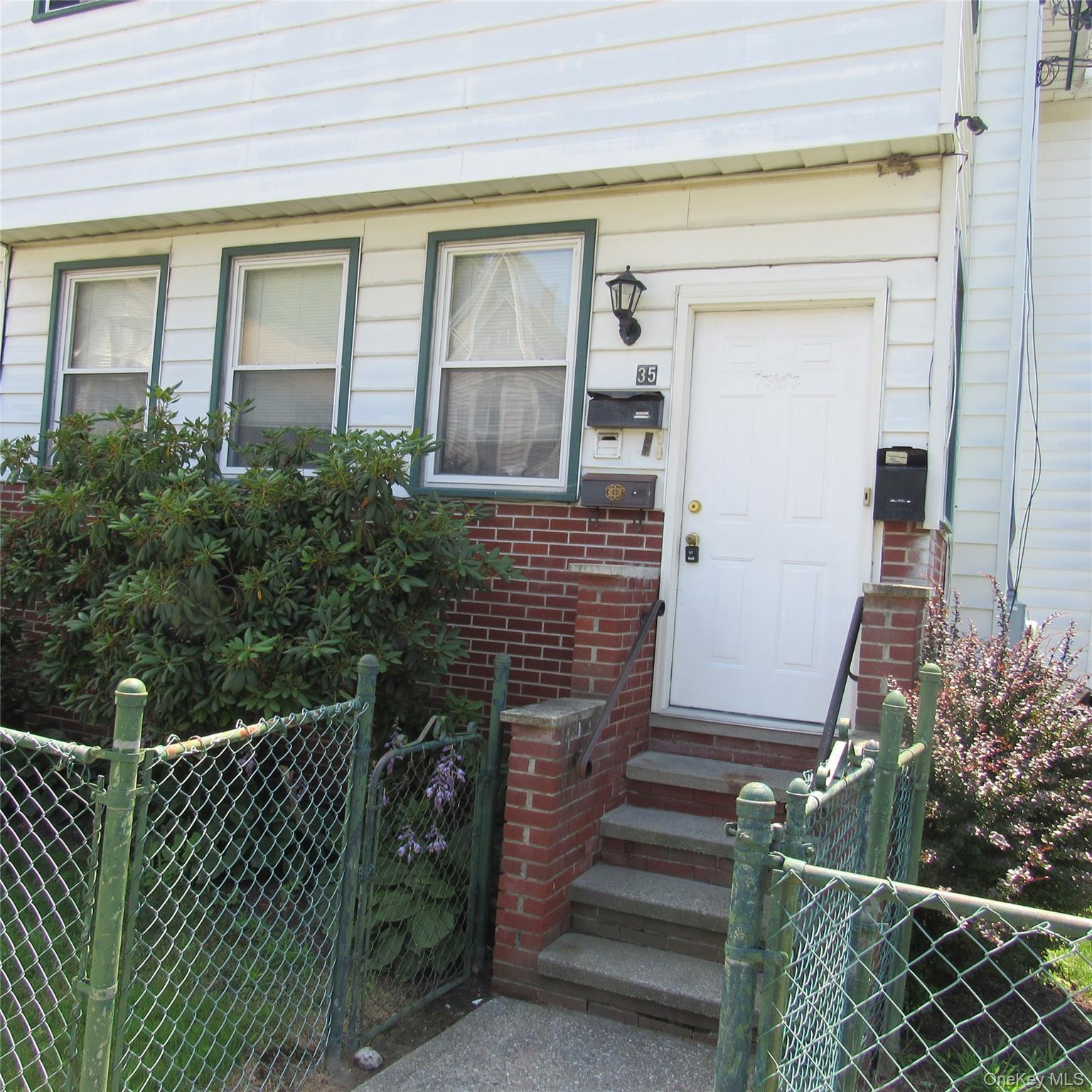 35 Taylor Avenue #2 — photo