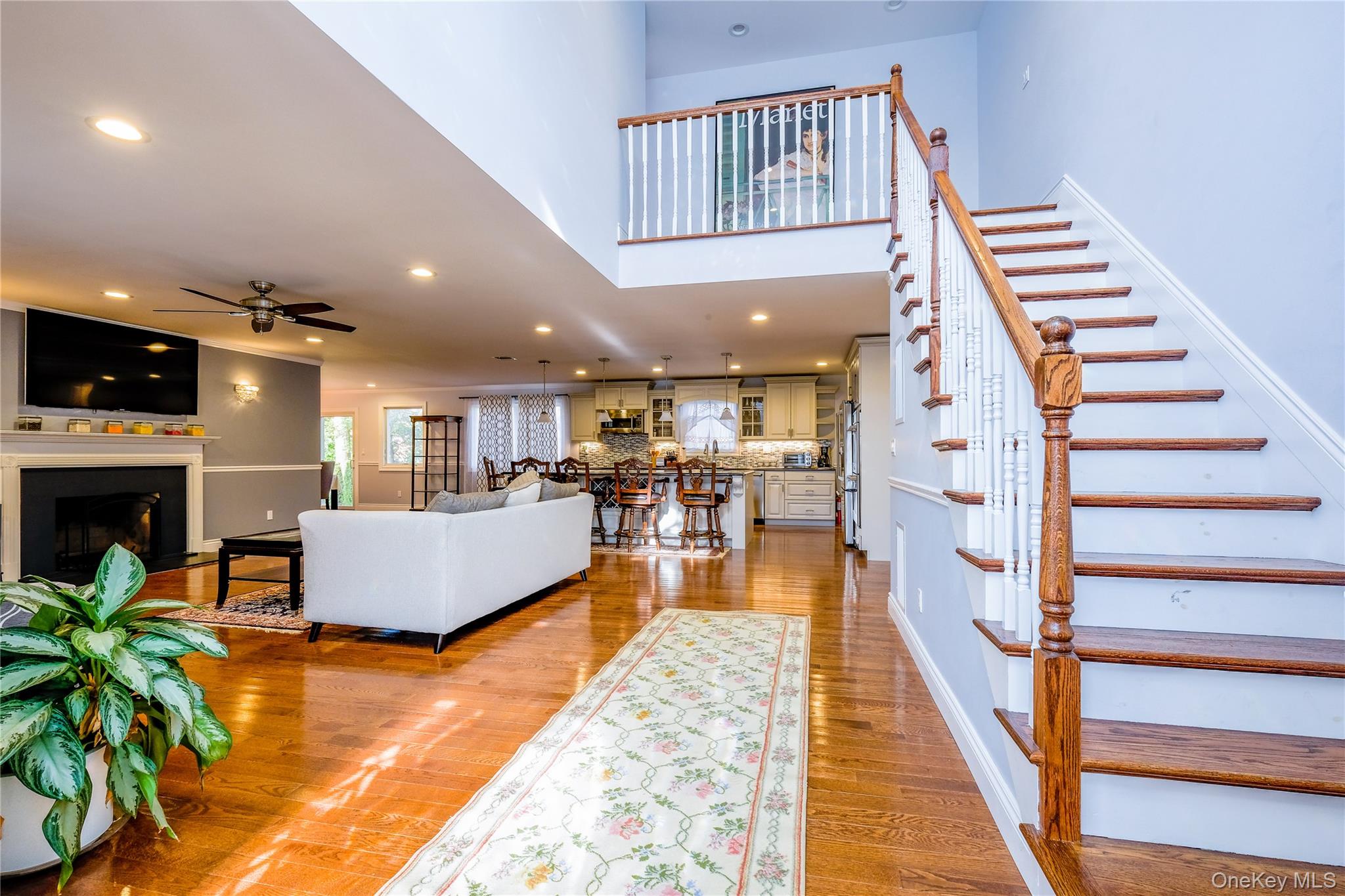 752 Kensington Court — photo