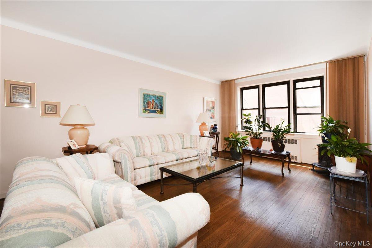 143-50 Hoover Avenue 416 — photo