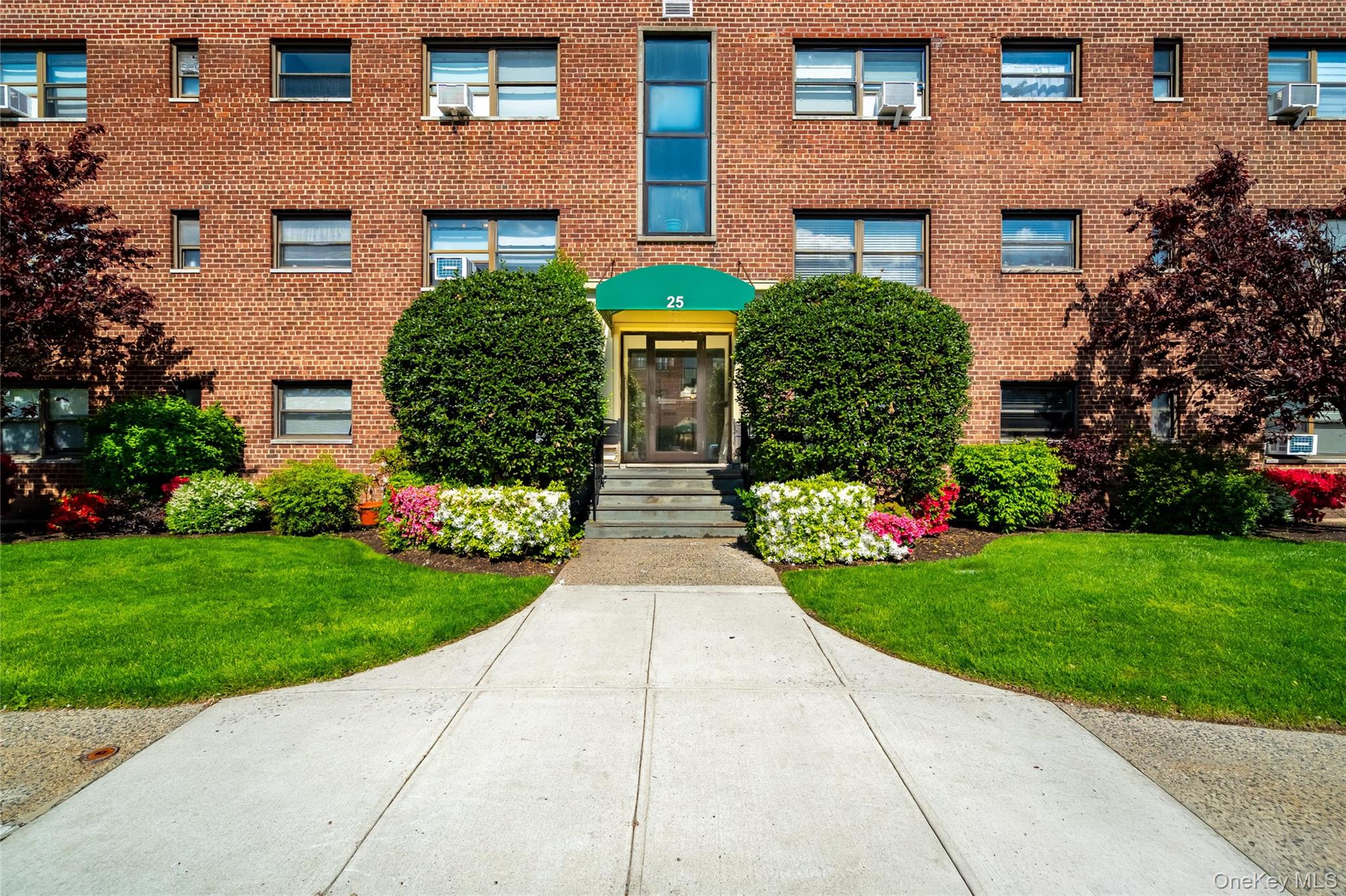 25 Shady Glen Court 2C — photo