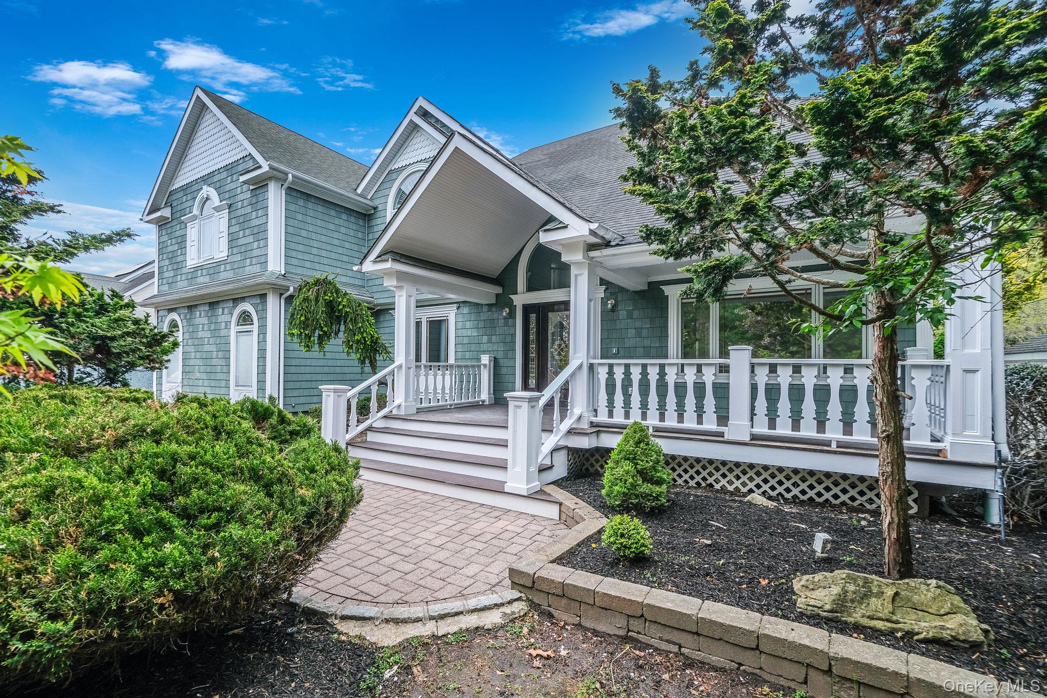 6 Robert Court — photo