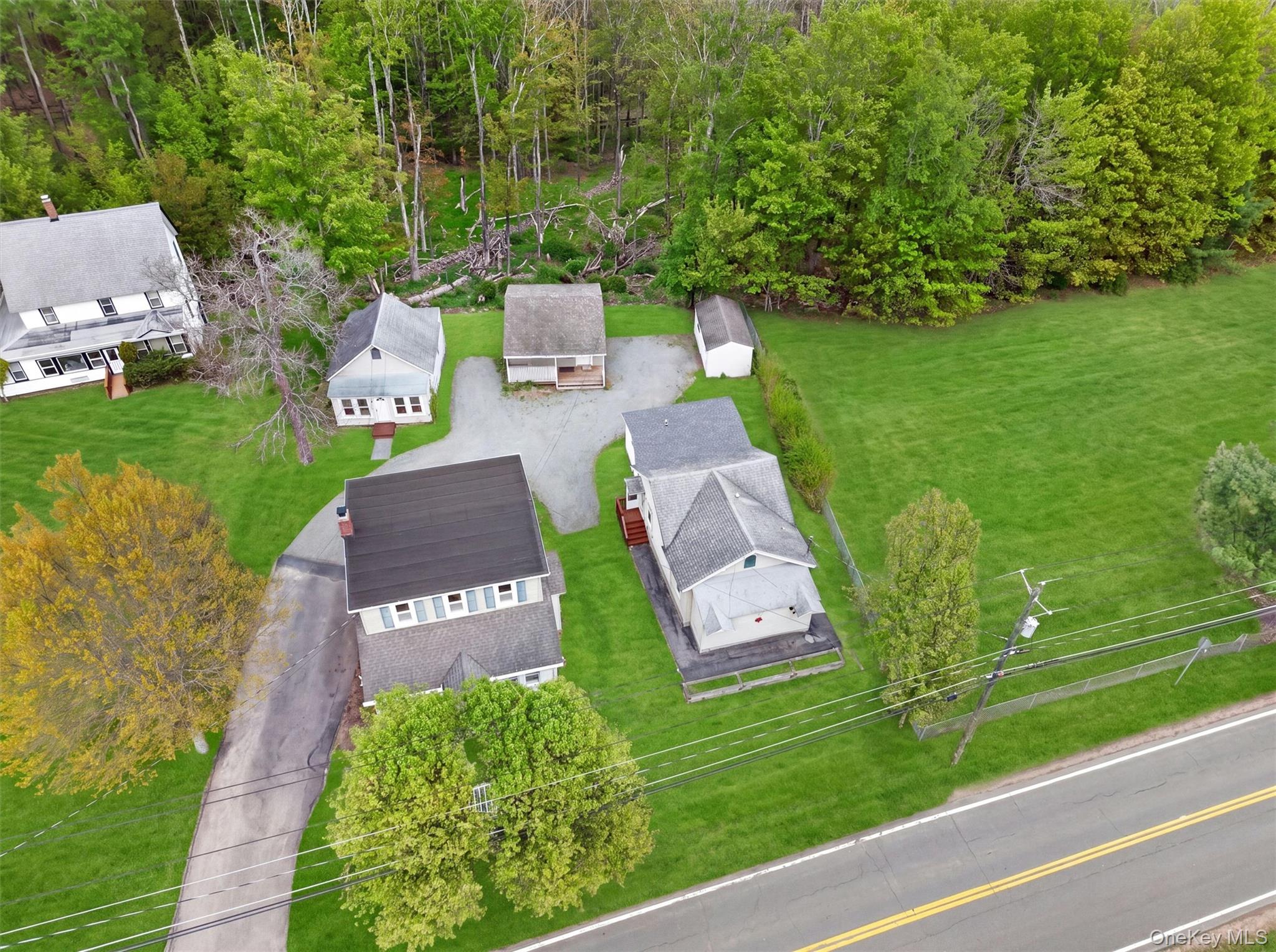 48-50 Horseshoe Lake Road — photo