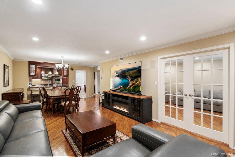 109 Foxwood Drive — photo
