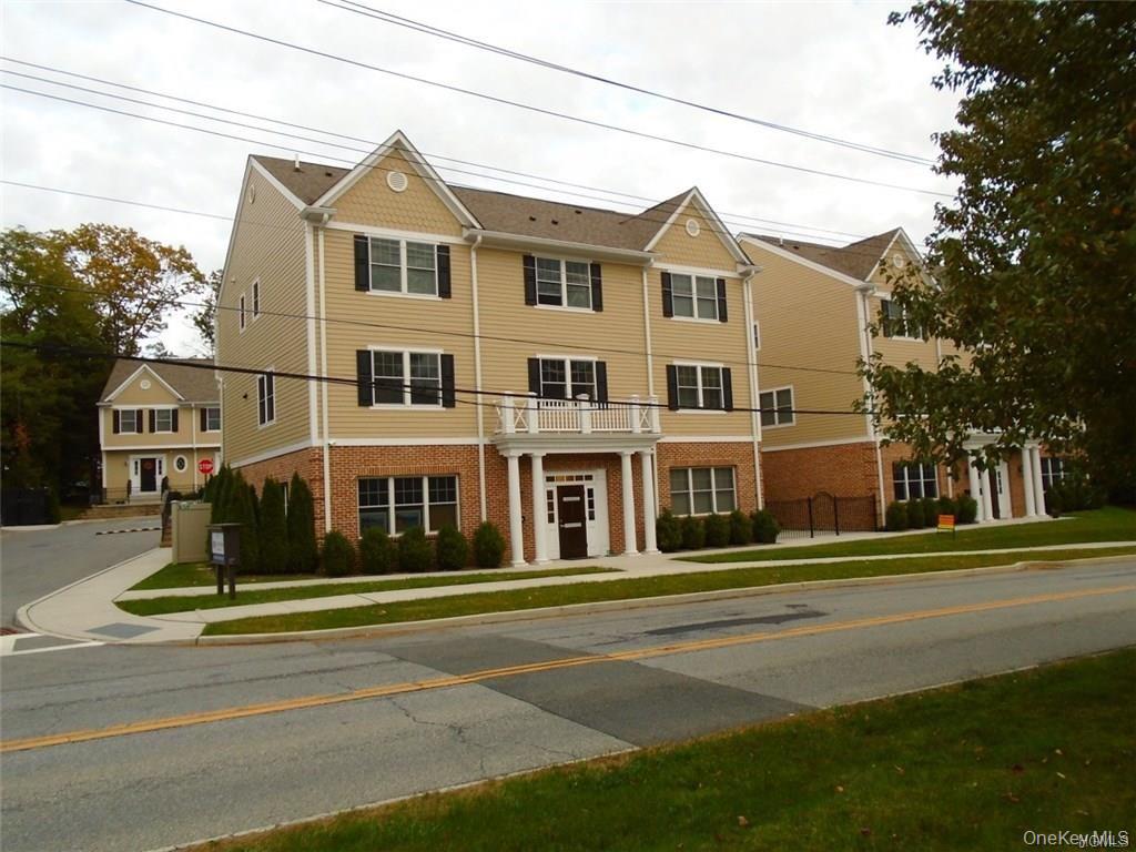 445 N State Road — photo