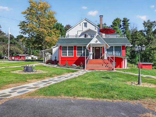 180 Yulan Barryville Road — photo