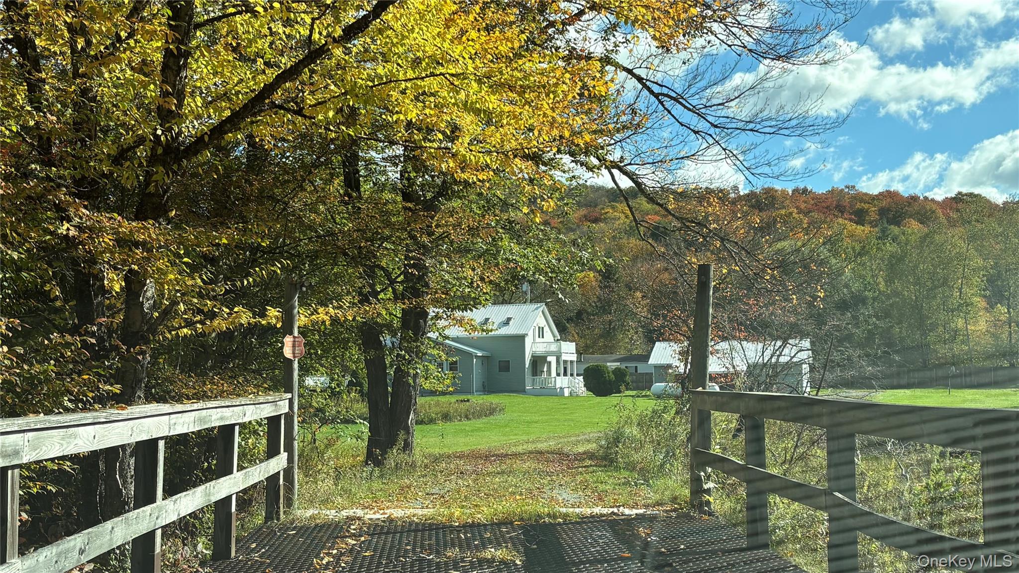 141 Bonnie Brook Road — photo