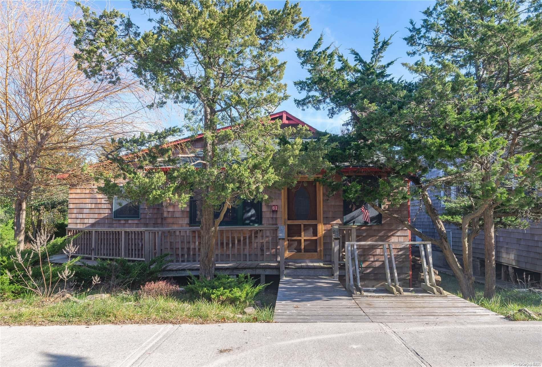 61 Ocean Road — photo