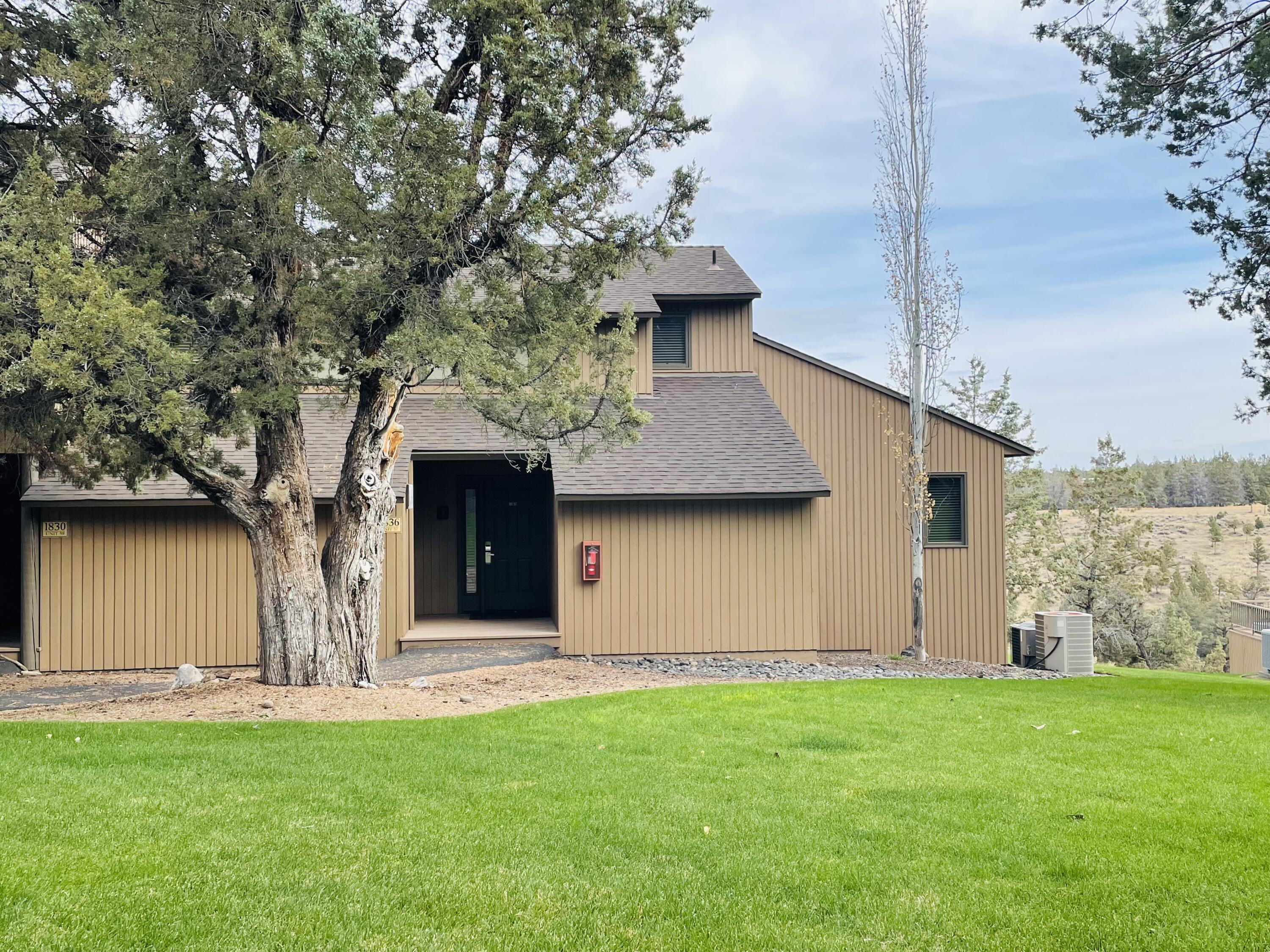 1836 Redtail Hawk Drive, Rv57G — photo
